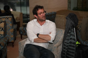 kaiyun 官网-费拉拉：弗拉泰西倒地没吹点球真的很怪，这赛季吹了很多这种点球