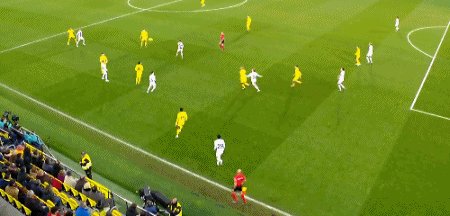 1676238977969086179.gif IMG_5945.gif